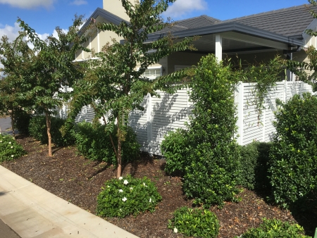 Aluminium garden screen